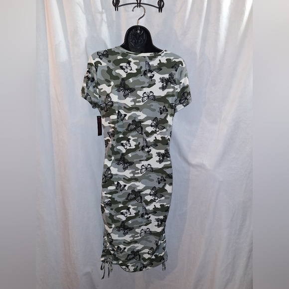 No Boundaries Green Camouflage Dress - Picture 4 of 6